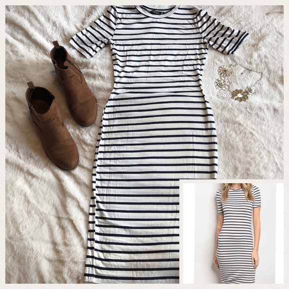 NWT-Black & White striped Bodycon dress - Picture 5 of 8